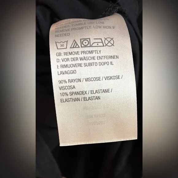 Susan Graver Weekend Essentials Blouse, Size 1XP, EUC - Picture 3 of 4